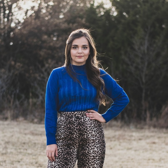 blue sweater